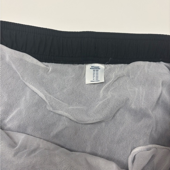 Amazon Essentials Men’s Swim Trunks XXL | Classic Black - Picture 4 of 5